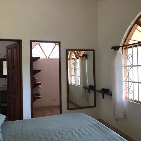 Hotel Flores (Adults Only) Тамариндо Екстер'єр фото