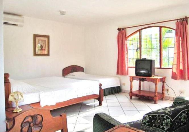 Hotel Flores (Adults Only) Тамариндо Номер фото